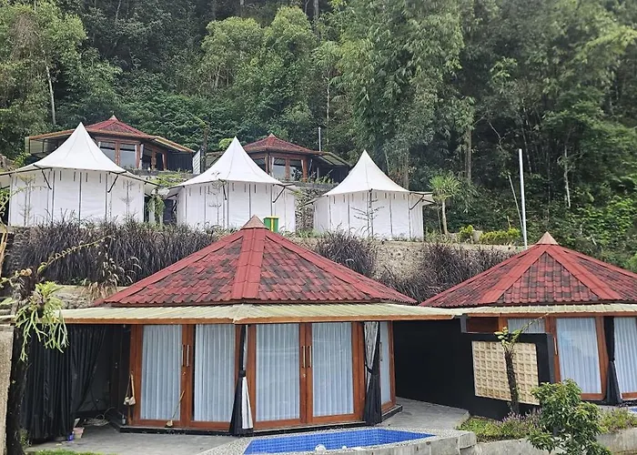 Adelisca Glamping, Cafe And Kubupenlokan